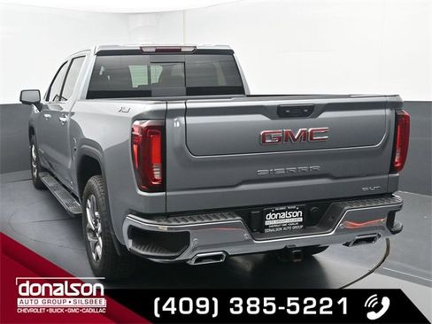 Used 2026 GMC Sierra 1500 SLT w/ SLT Premium Plus Package image 4