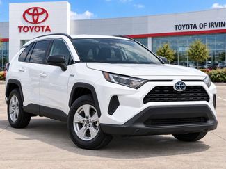 Used 2024 Toyota RAV4 LE AWD/4WD video 1