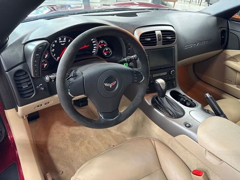 Used 2007 Chevrolet Corvette Coupe w/ Preferred Equipment Group image 41