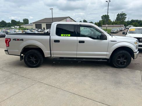 Used 2016 Ford F150 XLT AWD/4WD image 4