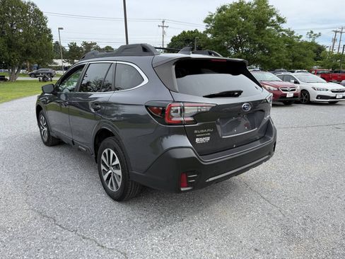 Used 2020 Subaru Outback Premium AWD/4WD image 3
