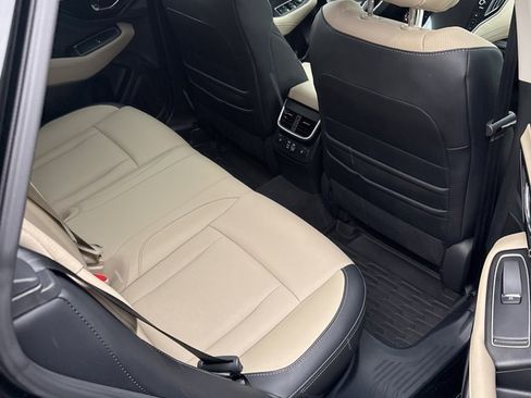 Used 2025 Subaru Outback Limited XT w/ Popular Package #2 image 11