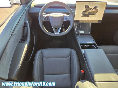 Used 2026 Tesla Model Y Long Range image 11
