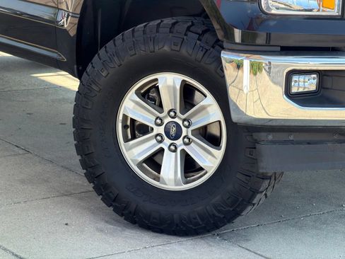 Used 2017 Ford F150 XL w/ Equipment Group 101A Mid AWD/4WD image 10