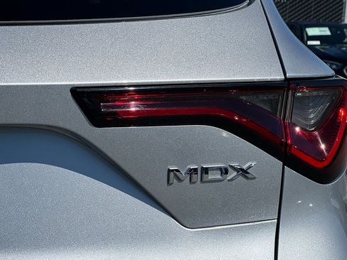 Used 2022 Acura MDX Type S AWD/4WD image 27