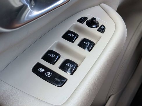 Certified 2023 Volvo XC90 B5 Core w/ Protection Package Premier AWD/4WD image 26