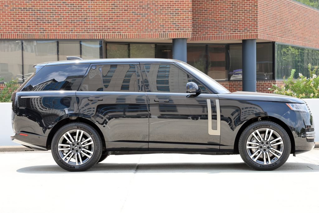 Certified 2023 Land Rover Range Rover SE AWD/4WD image 4