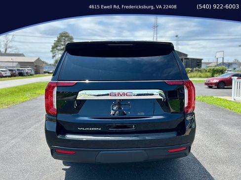 Used 2022 GMC Yukon XL SLE w/ Gmc Pro Safety Plus Package AWD/4WD image 4