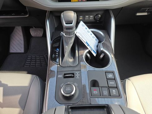 New 2026 Toyota Highlander Limited AWD/4WD image 29