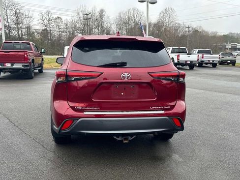 Used 2020 Toyota Highlander Limited image 9