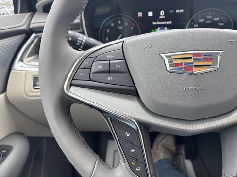 New 2026 Cadillac XT5 Premium Luxury w/ Driver Assist Package AWD/4WD image 21