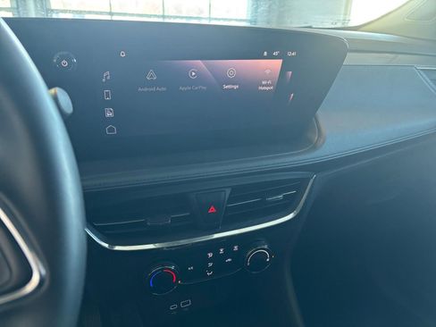 Used 2025 Buick Encore GX Preferred image 27