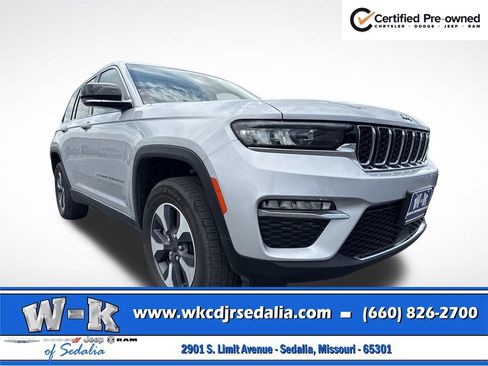 Used 2024 Jeep Grand Cherokee Limited 4xe AWD/4WD image 3