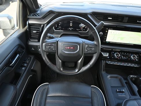 Used 2026 GMC Sierra 2500 AT4X w/ AT4X AEV Edition AWD/4WD image 9