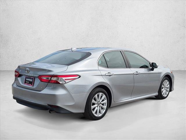 Used 2019 Toyota Camry LE FWD image 5