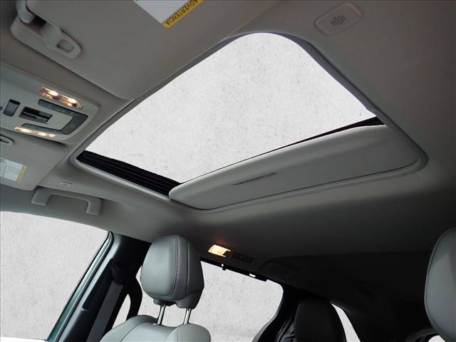 Certified 2025 Toyota Sienna XLE w/ XLE Plus Package AWD/4WD image 16