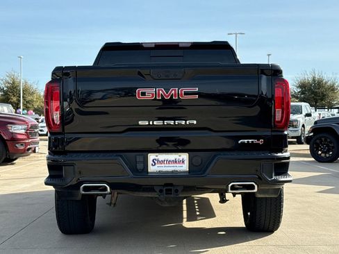 Used 2023 GMC Sierra 1500 AT4 w/ AT4 Preferred Package image 8