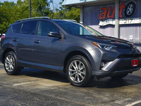 Used 2018 Toyota RAV4 Platinum w/ All Weather Liner Package AWD/4WD image 21
