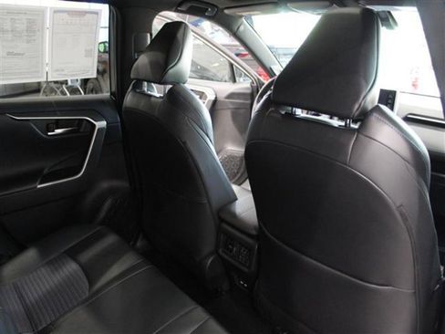 Used 2021 Toyota RAV4 XSE image 58