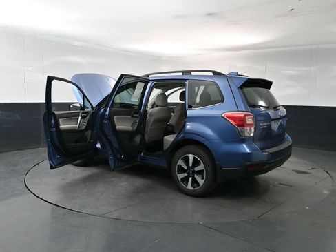 Used 2018 Subaru Forester 2.5i Limited AWD/4WD image 28