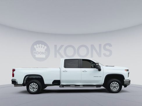 Used 2025 Chevrolet Silverado 2500 LT w/ Convenience Package image 12
