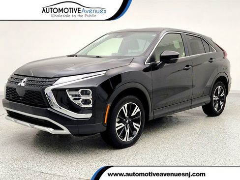Used 2024 Mitsubishi Eclipse Cross SE image 1
