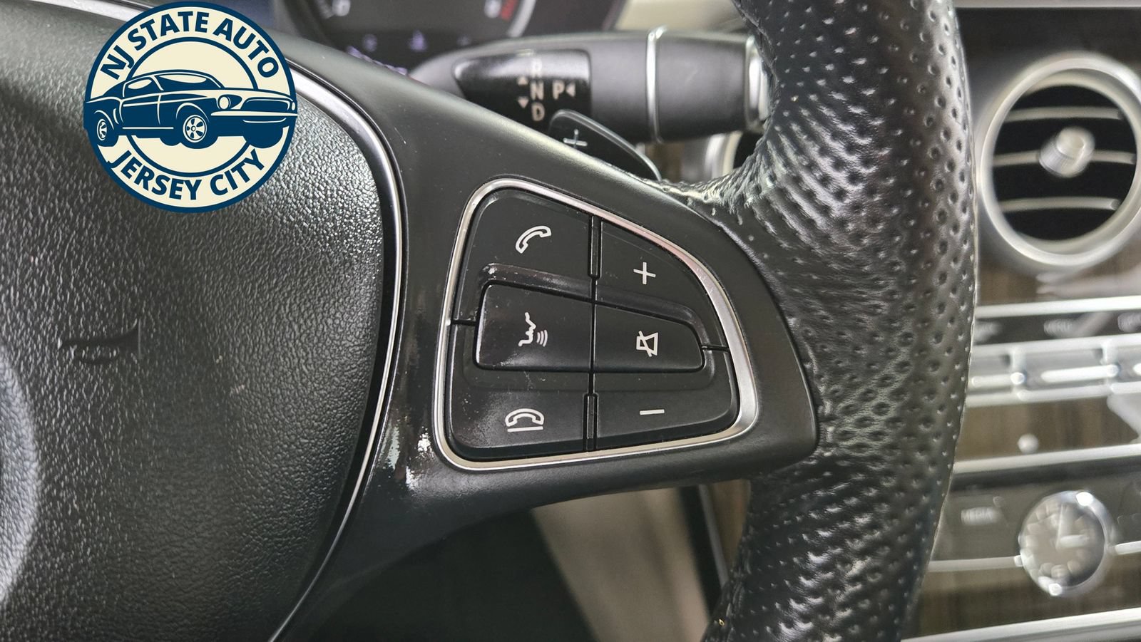 Used 2017 Mercedes-Benz C 300 4MATIC Sedan w/ Premium 1 Package image 12