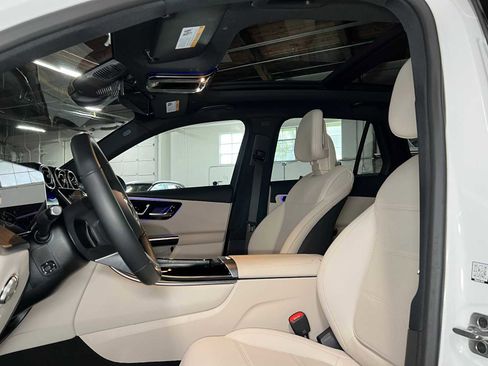 Certified 2026 Mercedes-Benz GLC 300 4MATIC image 24