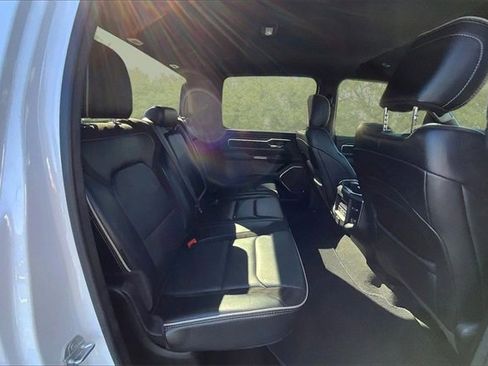Used 2024 RAM 1500 Laramie image 27