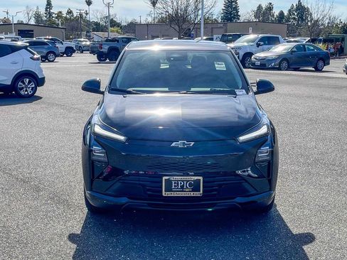 New 2027 Chevrolet Bolt LT w/ Comfort Package image 6