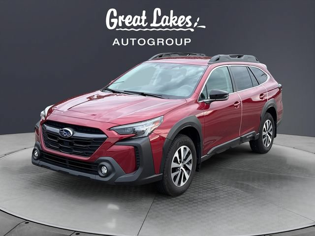 Certified 2025 Subaru Outback Premium AWD/4WD image 1