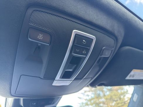 Used 2015 Mercedes-Benz GL 63 AMG 4MATIC image 27