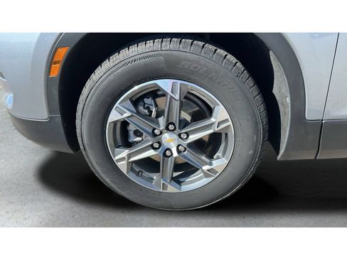 Certified 2025 Chevrolet Blazer LT w/ Convenience Package AWD/4WD image 35