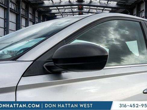 Used 2024 Nissan Altima 2.5 SV image 26