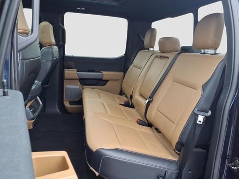 Used 2022 Ford F150 Lariat w/ Equipment Group 502A High image 11