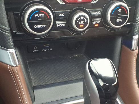 Used 2021 Subaru Forester Touring image 15