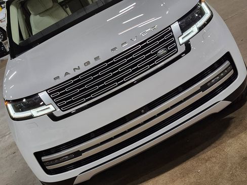Used 2023 Land Rover Range Rover Long Wheelbase Autobiography AWD/4WD image 19