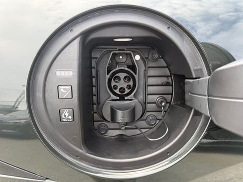 Used 2023 Hyundai Ioniq 6 SE AWD/4WD image 48