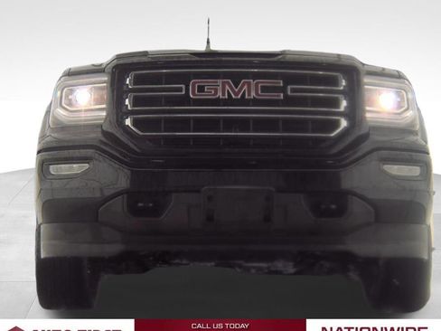 Used 2018 GMC Sierra 1500 SLE w/ SLE Value Package image 7