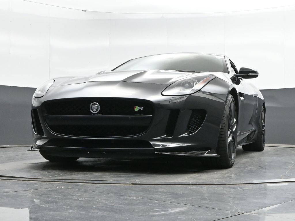 Used 2015 Jaguar F-TYPE R RWD image 38