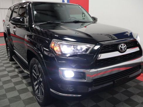 Used 2019 Toyota 4Runner Limited AWD/4WD image 24