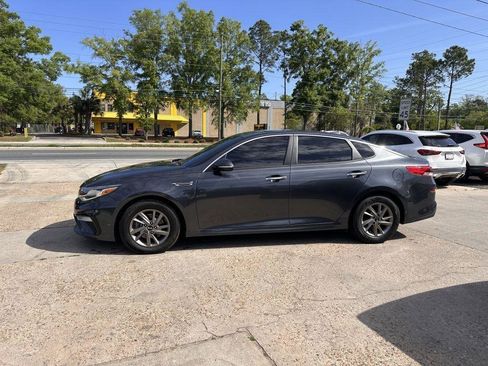 Used 2020 Kia Optima LX FWD image 8