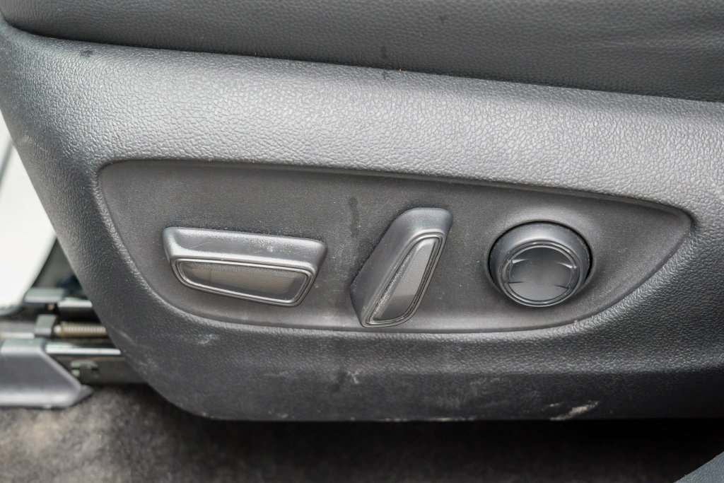 Used 2024 Toyota Grand Highlander AWD image 23