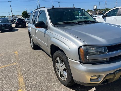 Used 2005 Chevrolet TrailBlazer LT AWD/4WD image 12