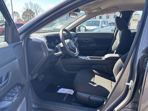 New 2026 Nissan Kicks S image 13