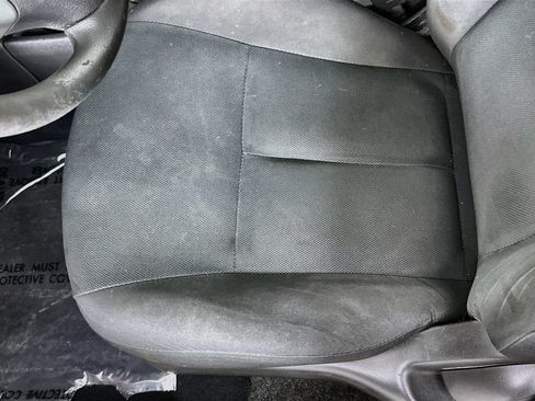 Used 2014 Nissan Versa Note S FWD image 17