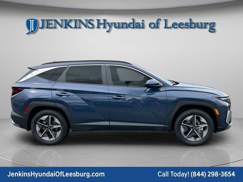 New 2026 Hyundai Tucson SEL image 3