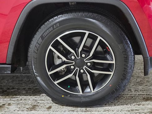 Used 2020 Jeep Grand Cherokee Trailhawk w/ Trailhawk Luxury Group image 15