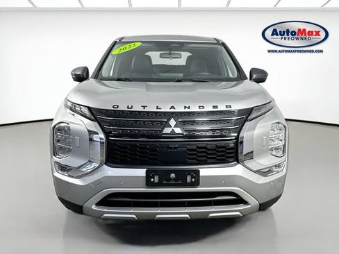 Used 2022 Mitsubishi Outlander SE AWD/4WD image 7