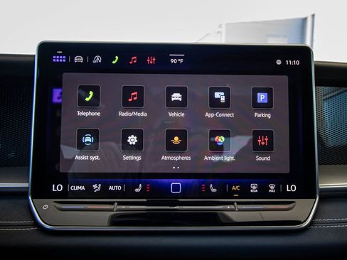 New 2026 Volkswagen Tiguan SE R-Line FWD image 44